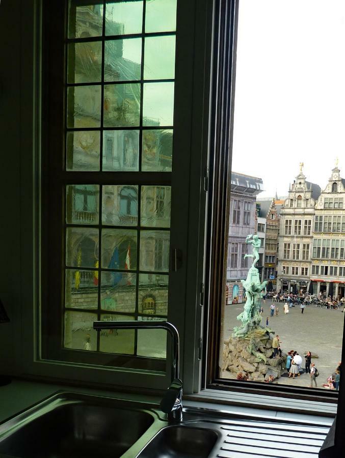 Antwerp Old Town Triplex Apartment エクステリア 写真