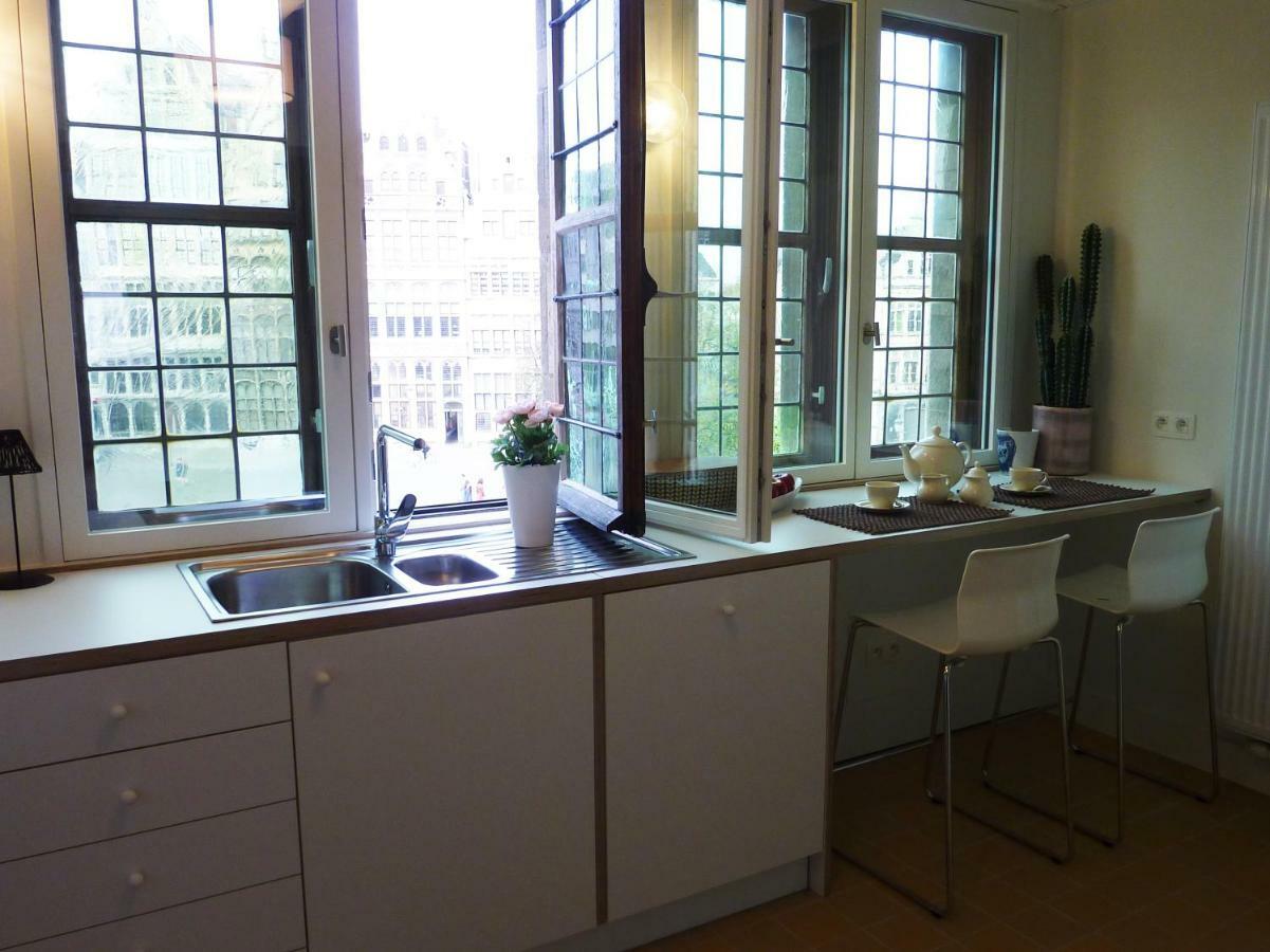 Antwerp Old Town Triplex Apartment エクステリア 写真